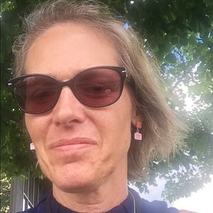 Meet your Posher, Diane